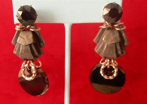 Pair of Vintage Deco Screw-Back Earrings