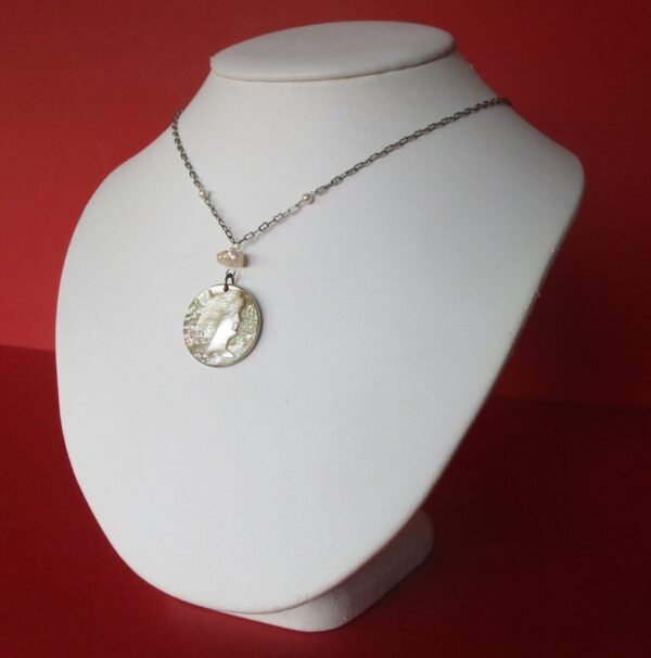 Antique Mother-of-Pearl Cameo Necklace/Wedding - Image 4