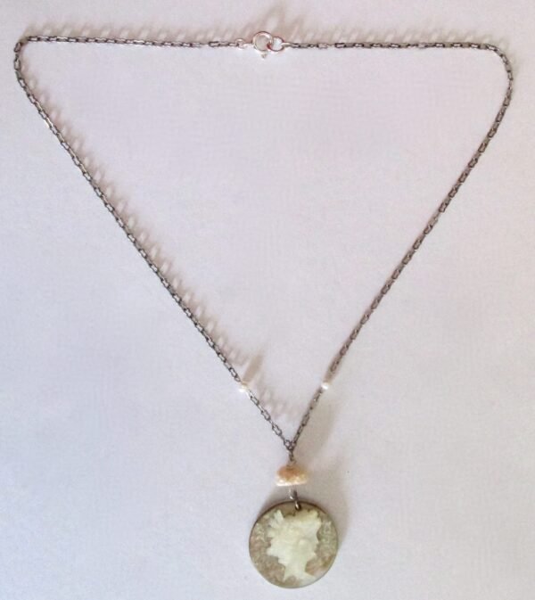 Antique Mother-of-Pearl Cameo Necklace/Wedding - Image 5