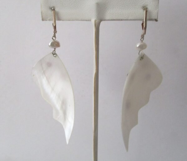 Pair of Vintage 3-Inch  Sterling Silver & Mother-of-Pearl Summer/Wedding Earrings - Image 4