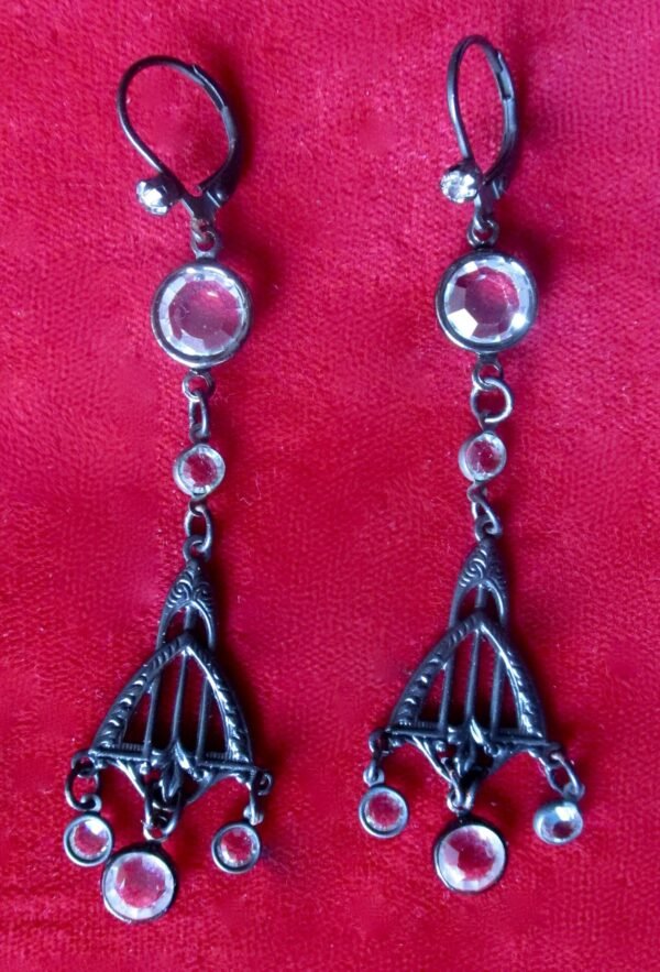 Pair of Vintage Black Victorian-Style Crystal Earrings/Boho/Hippie/Steampunk/Gothic - Image 3