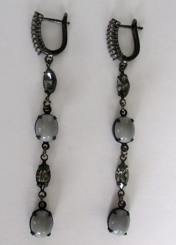 Pair of Vintage "Black Diamond" Navette Drop Earrings With Oval Gray Cabochons & Rhinestones - Image 4