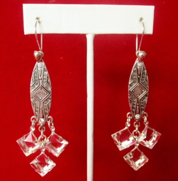 Jewelry Set:   Vintage Crystal Necklace With Matching Earrings/Boho/Wedding - Image 4