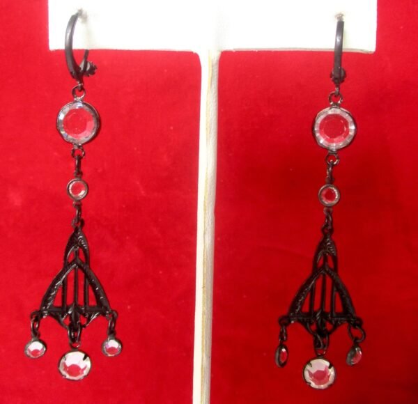 Pair of Vintage Black Victorian-Style Crystal Earrings/Boho/Hippie/Steampunk/Gothic - Image 6