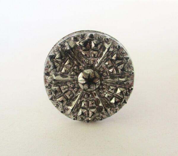 Vintage Adjustable Silver Tone Ring With Antique Bead - Image 2