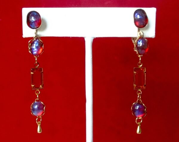 Pair of Vintage Screw Back Crystal Earrings - Image 2