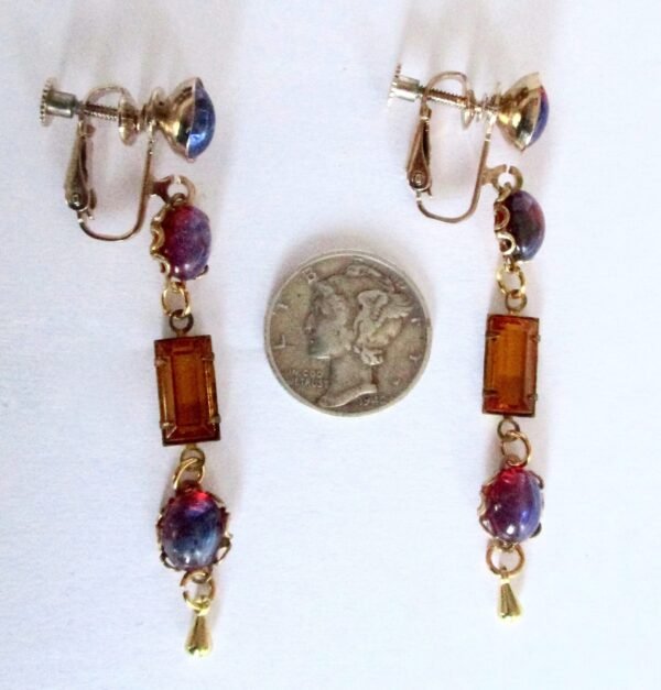 Pair of Vintage Screw Back Crystal Earrings - Image 4