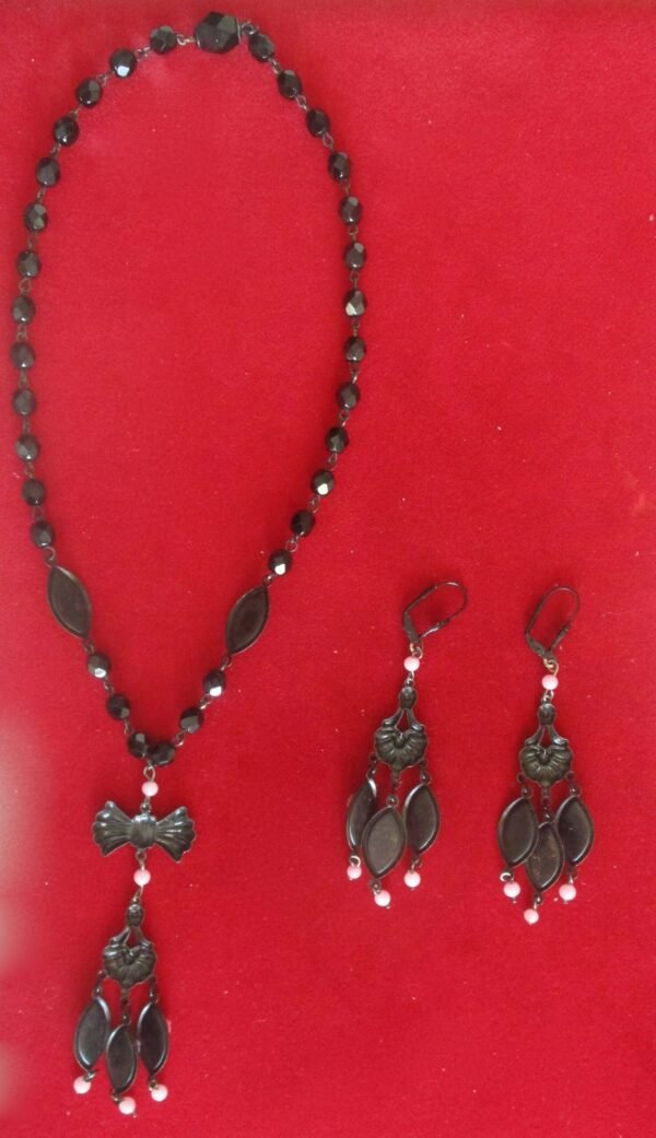 Vintage Jewelry Set: Victorian-Style Runway Choker/Necklace With Matching 3 1/4-Inch Cameo  Earrings/Boho/Steampunk - Image 8