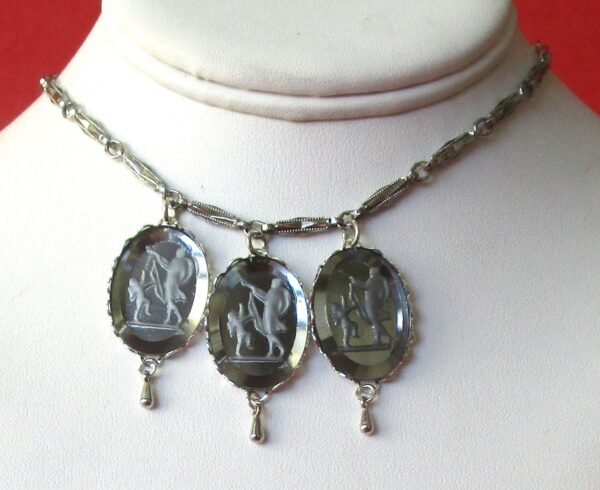 Vintage Jewelry Set:  Light Grey Reverse-Etched (Intaglios) Glass Pendant Necklace With Matching Earrings - Image 2