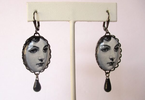 Vintage Jewelry Set:   Victorian Style Bracelet With Matching Earrings/Boho/Steampunk - Image 6
