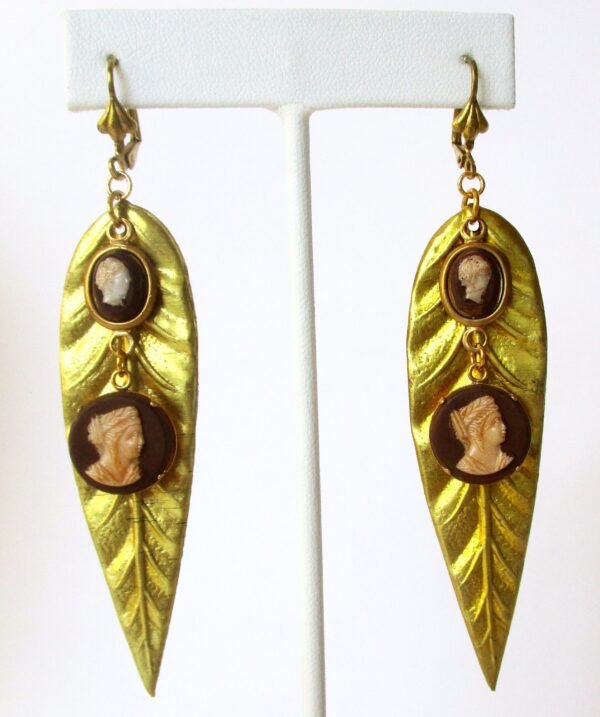 Vintage Jewelry Set:   Brass Necklace With Cameos and  Matching Earrings/Boho/Shabby Chic/Hippie - Image 5