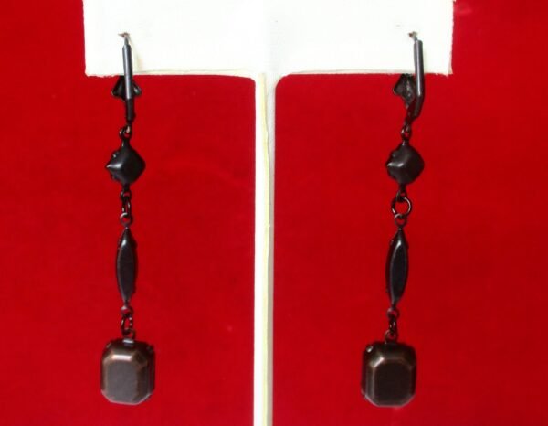 Pair of Vintage Black Glass Earrings/Boho/Gothic/Shabby Chic - Image 6