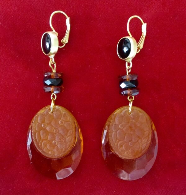 Pair of Antique Deco Crystal Earrings - Image 5