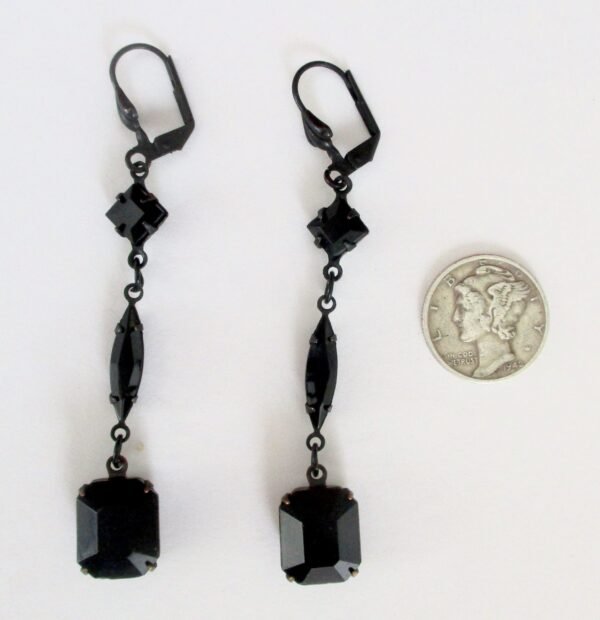 Pair of Vintage Black Glass Earrings/Boho/Gothic/Shabby Chic - Image 5