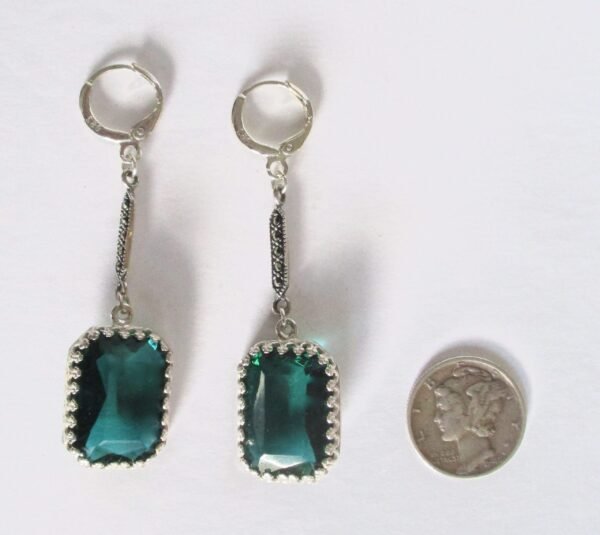 Vintage Jewelry Set: Sterling Silver &  Emerald Green Paste Necklace With Matching Earrings - Image 8