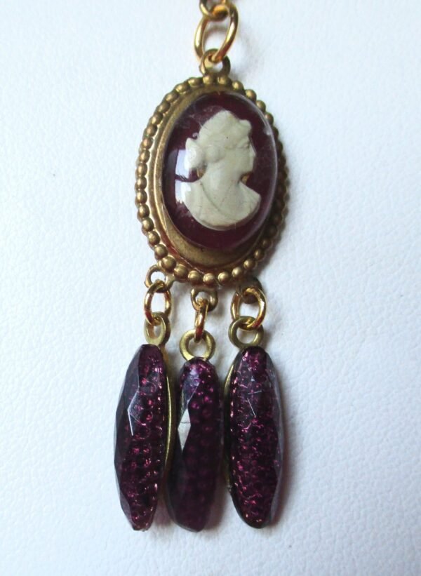 Antique Jewelry Set:  Brass &  Faceted Foiled Hand-Painted Glass Cameo Necklace With Matching Earrings/Boho - Image 5
