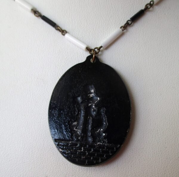 Antique Art-Deco Reverse-Etched Glass Cameo Pendant  Necklace/Boho/Shabby Chic - Image 7