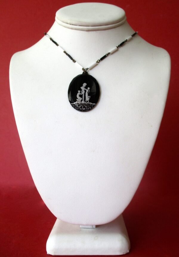 Antique Art-Deco Reverse-Etched Glass Cameo Pendant  Necklace/Boho/Shabby Chic - Image 2