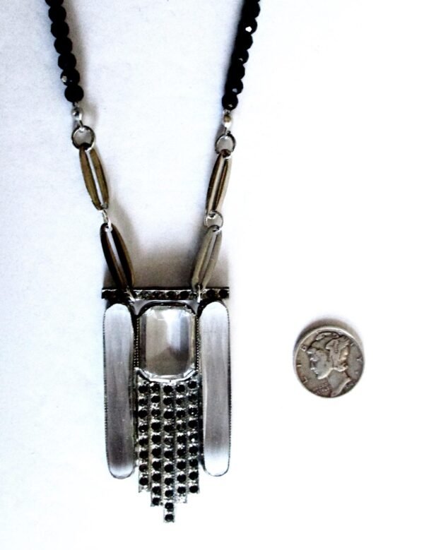 Antique Art-Deco Pendant Necklace With Black Glass Bead Chain - Image 3