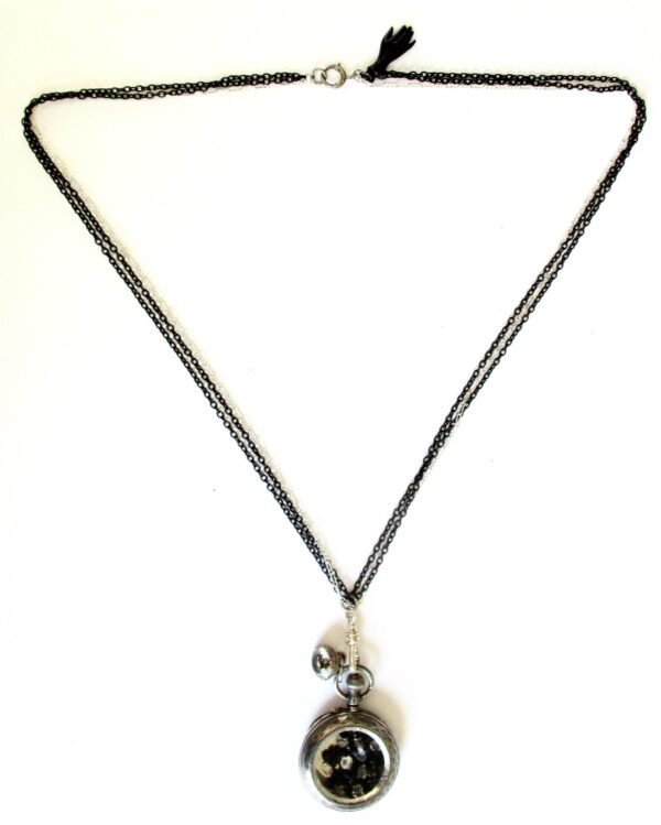 Antique Victorian Shaker Locket Necklace With Georgian Round Paste Button - Image 3