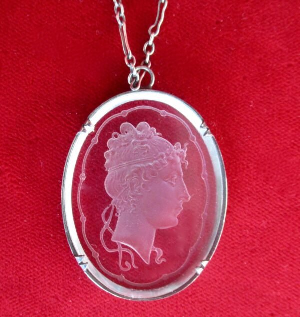 Antique Reverse-Etched Cameo Crystal Pendant Necklace/Wedding/Hippie/Boho