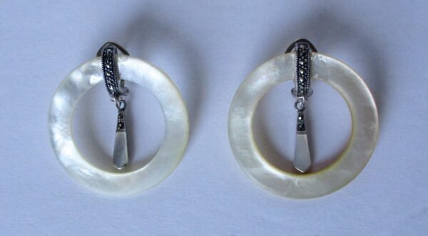 Pair of Vintage Sterling Silver & Mother-of-Pearl Earrings With Omega Backs/Wedding/Boho/Hippie - Image 4