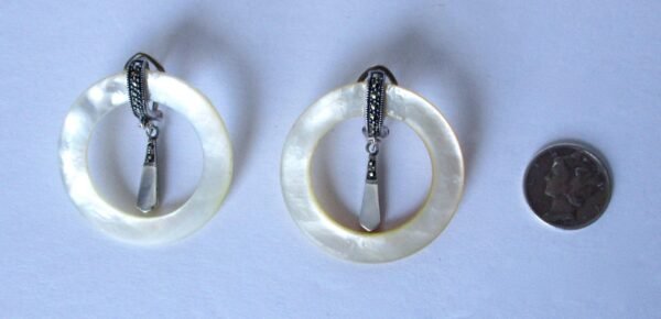 Pair of Vintage Sterling Silver & Mother-of-Pearl Earrings With Omega Backs/Wedding/Boho/Hippie - Image 5