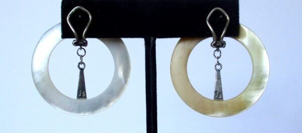 Pair of Vintage Sterling Silver & Mother-of-Pearl Earrings With Omega Backs/Wedding/Boho/Hippie - Image 6