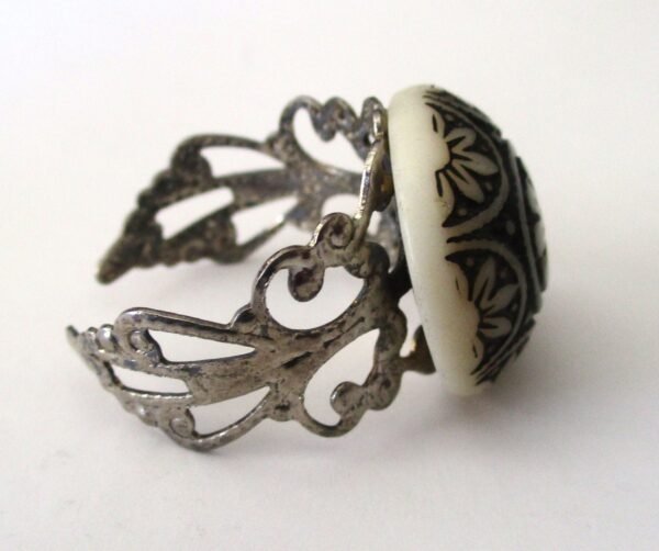Antique Adjustablet Button Ring - Image 2