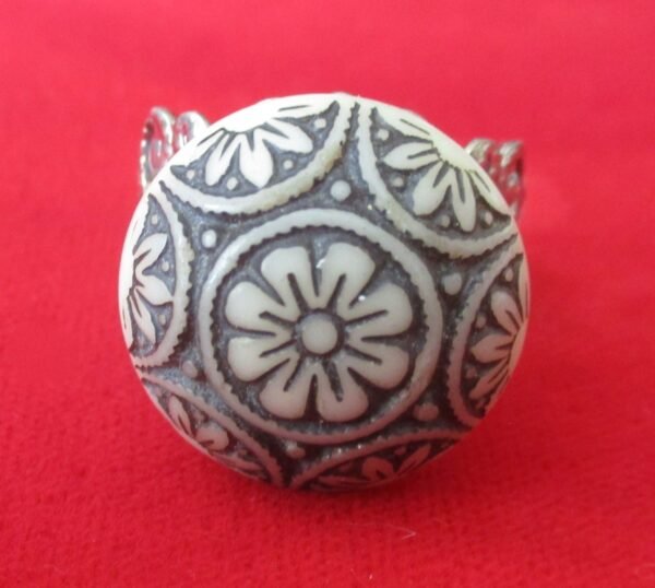 Antique Adjustablet Button Ring
