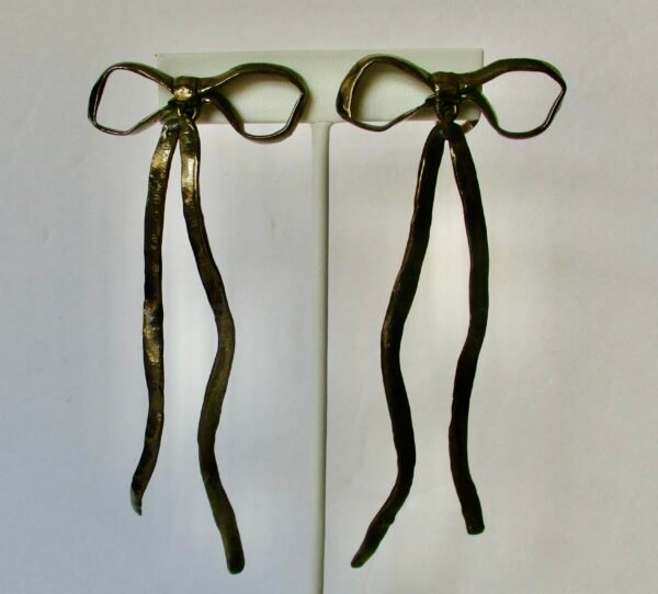 Pair of 4-Inch Gunmetal Bow Runway Earrings - Image 3