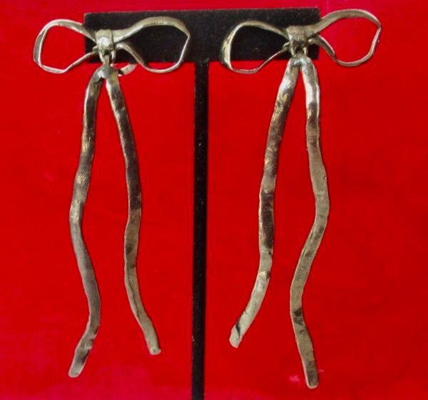 Pair of 4-Inch Gunmetal Bow Runway Earrings