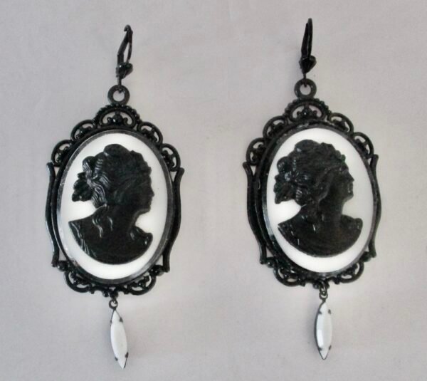 Pair of Vintage Black & White Glass Cameo Earrings - Image 3