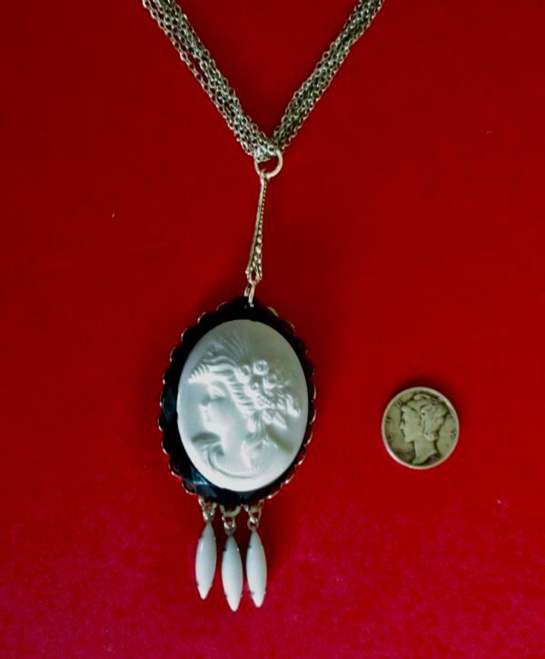 Vintage White Cameo Necklace With 5-Strand Silver Chain - Image 3