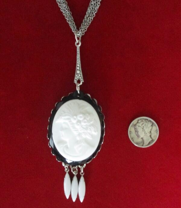 Vintage White Cameo Necklace With 5-Strand Silver Chain - Image 6