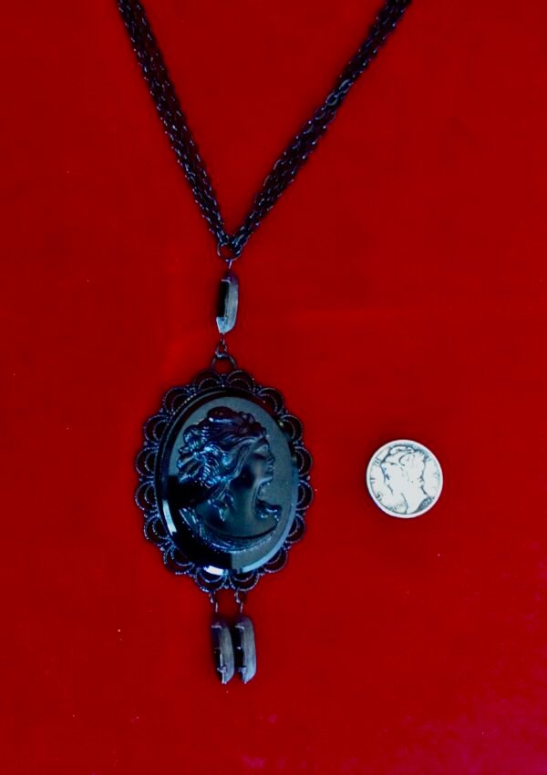 Vintage Black French Jet Antique Cameo on a Vintage French Jet Scalloped  Pendant - Image 3